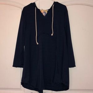 long navy blue pullover/top